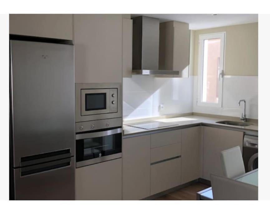 Apartamento Centrico De Diseno En Calle Tres Forques,Valence Extérieur photo